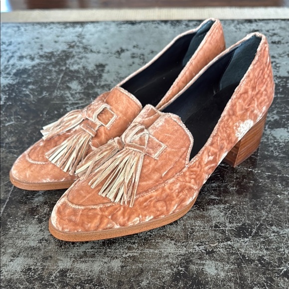 Rebecca Minkoff Shoes - Rebecca Minkoff Blush Edie Velvet Tassel Loafers Size 8.5